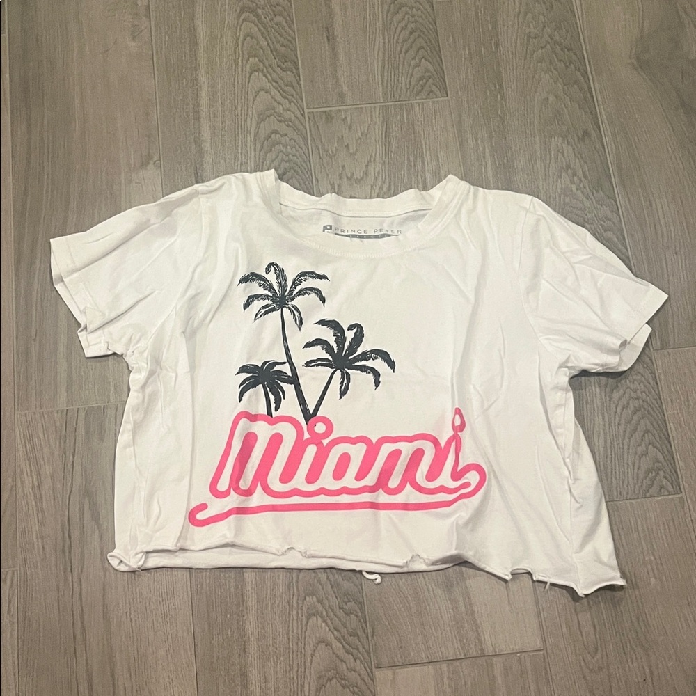 Prince Peter Collection Junior Girls White and Pink Crop Top Size: M